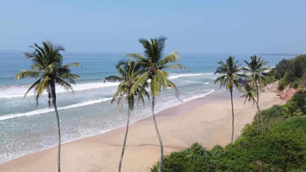 Guillet Beach Home Matara Exterior photo